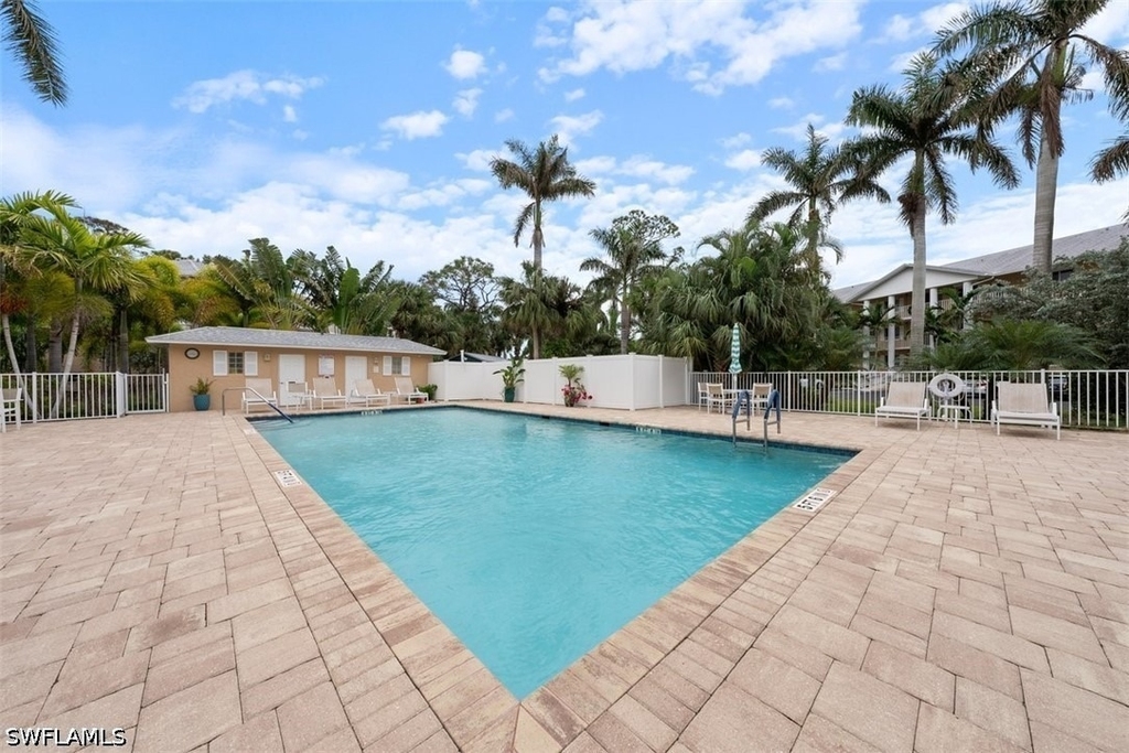 3051 Sandpiper Bay Circle - Photo 2