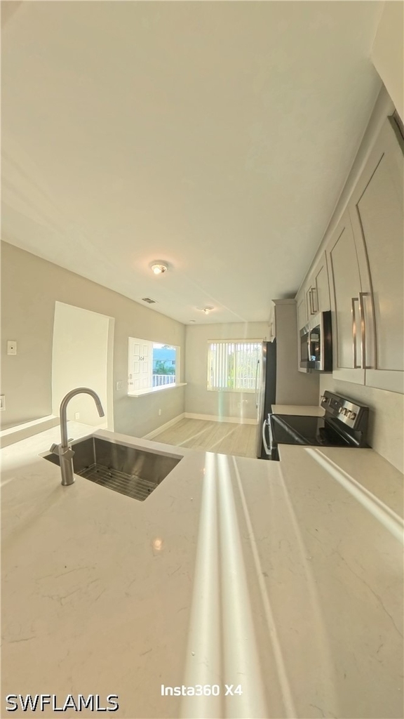 3051 Sandpiper Bay Circle - Photo 17