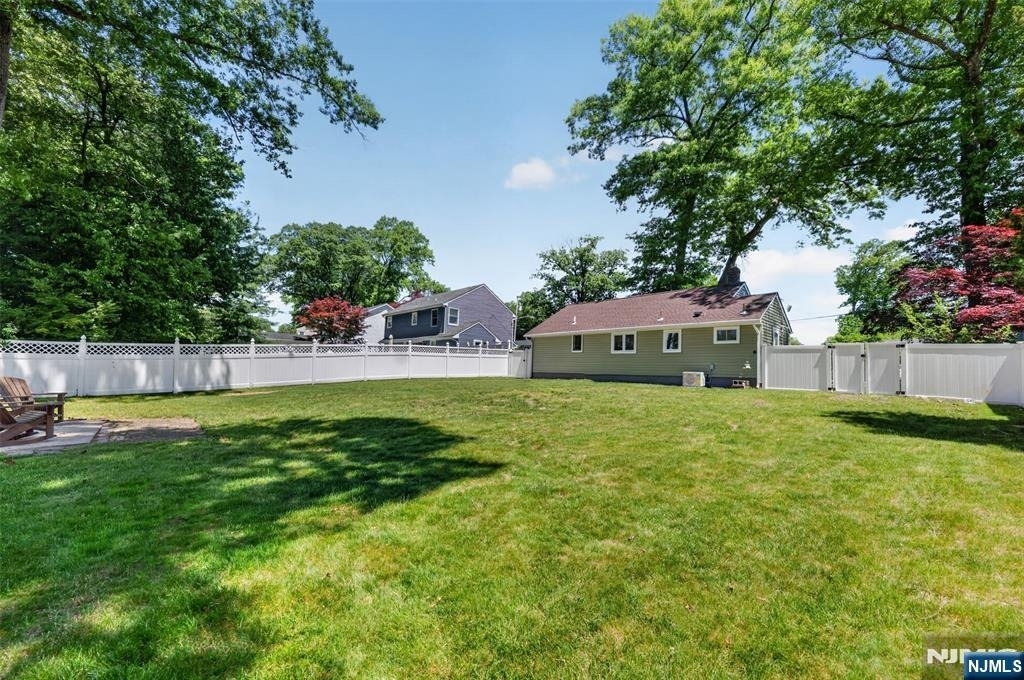 101 Sheldon - Photo 15