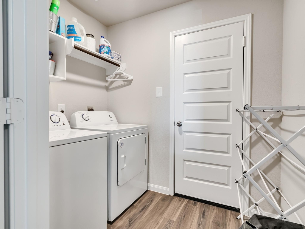 2416 Bluefish Court - Photo 20