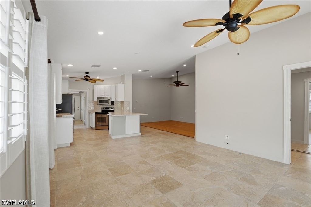 28207 Islet Trail - Photo 5