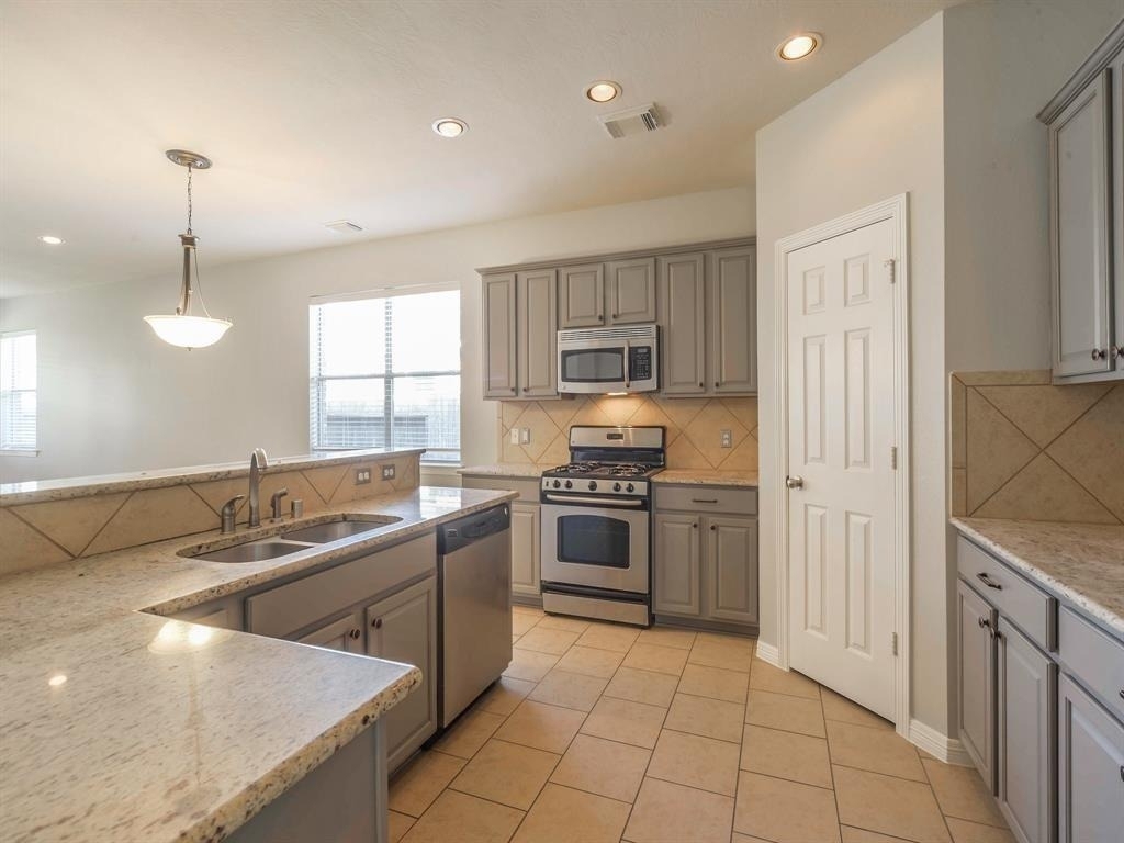 5511 Wild Milberry Drive - Photo 6