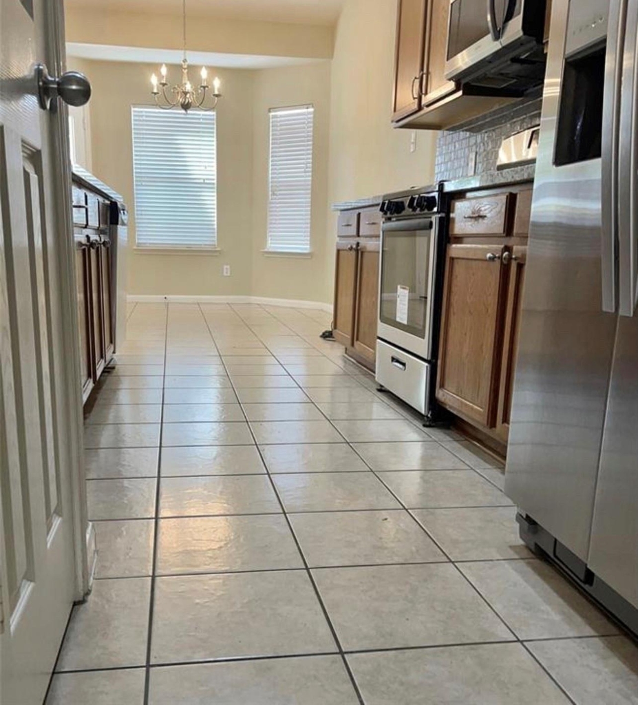2707 Jade Forest Lane - Photo 2