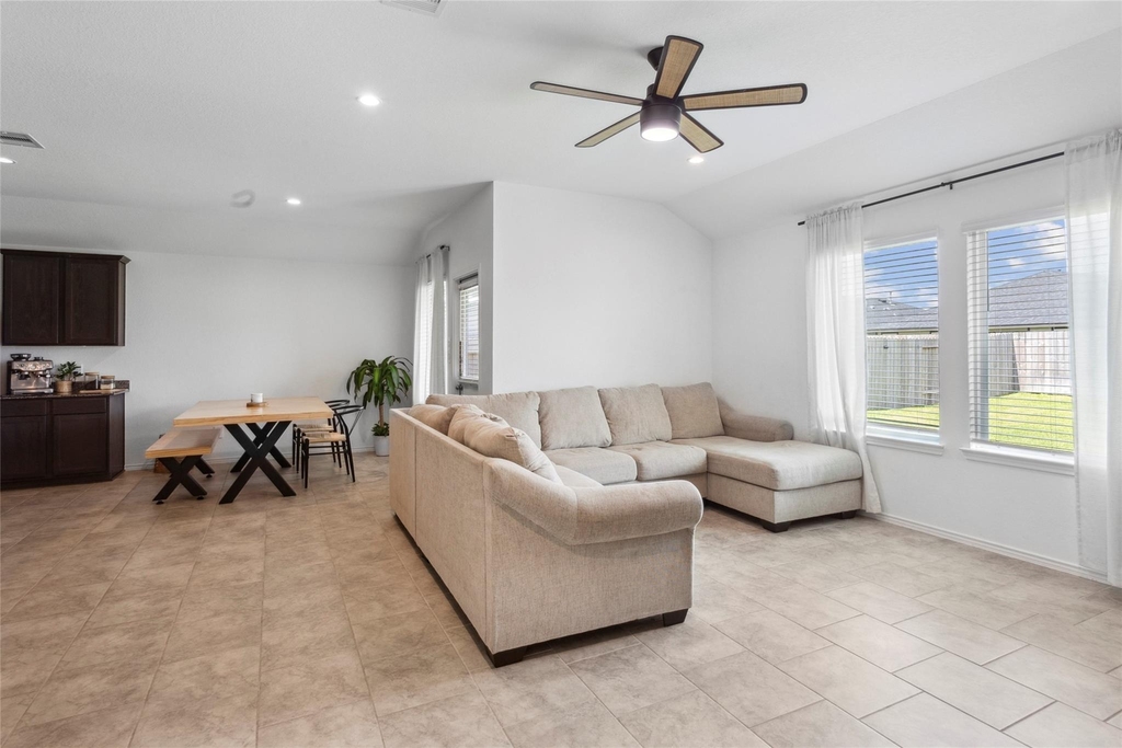 7510 Carson Court - Photo 6