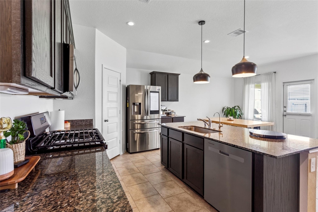 7510 Carson Court - Photo 11