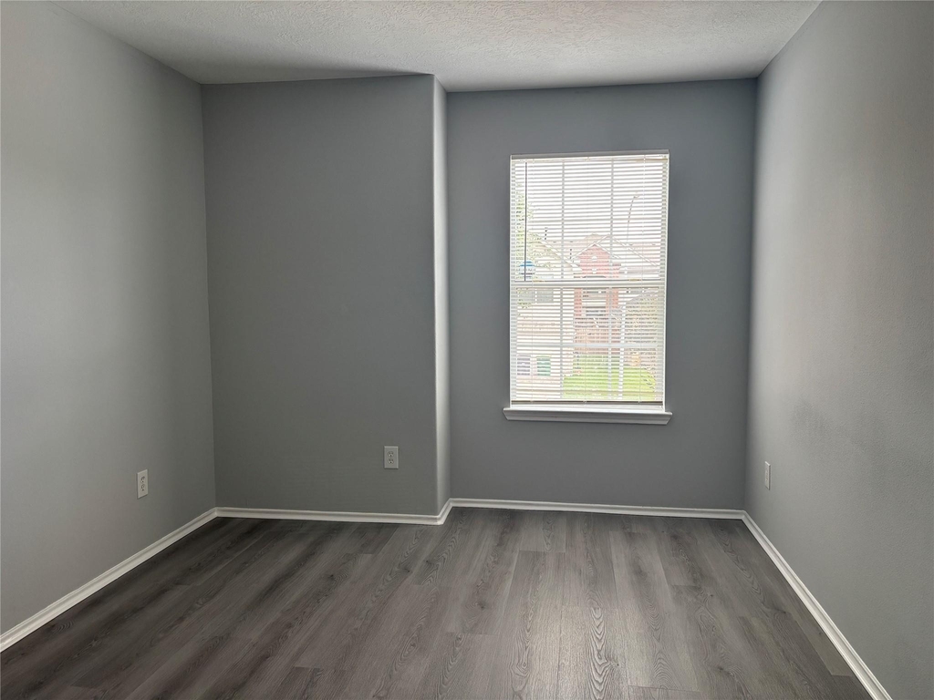 13642 Rural Oak Street - Photo 23