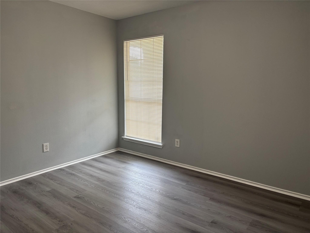 13642 Rural Oak Street - Photo 27