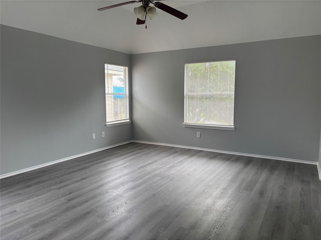 13642 Rural Oak Street - Photo 30
