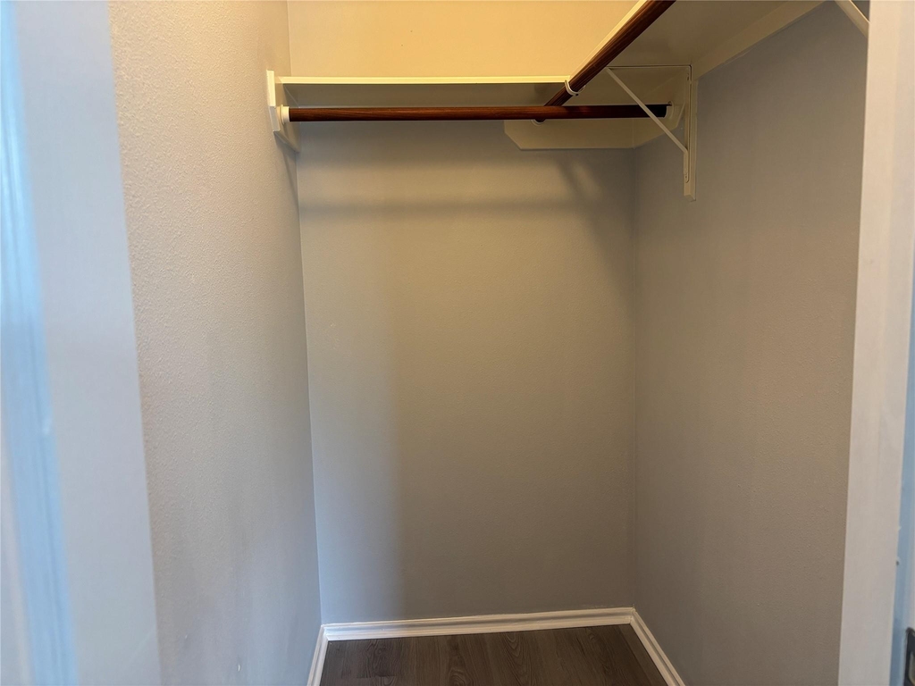 13642 Rural Oak Street - Photo 25