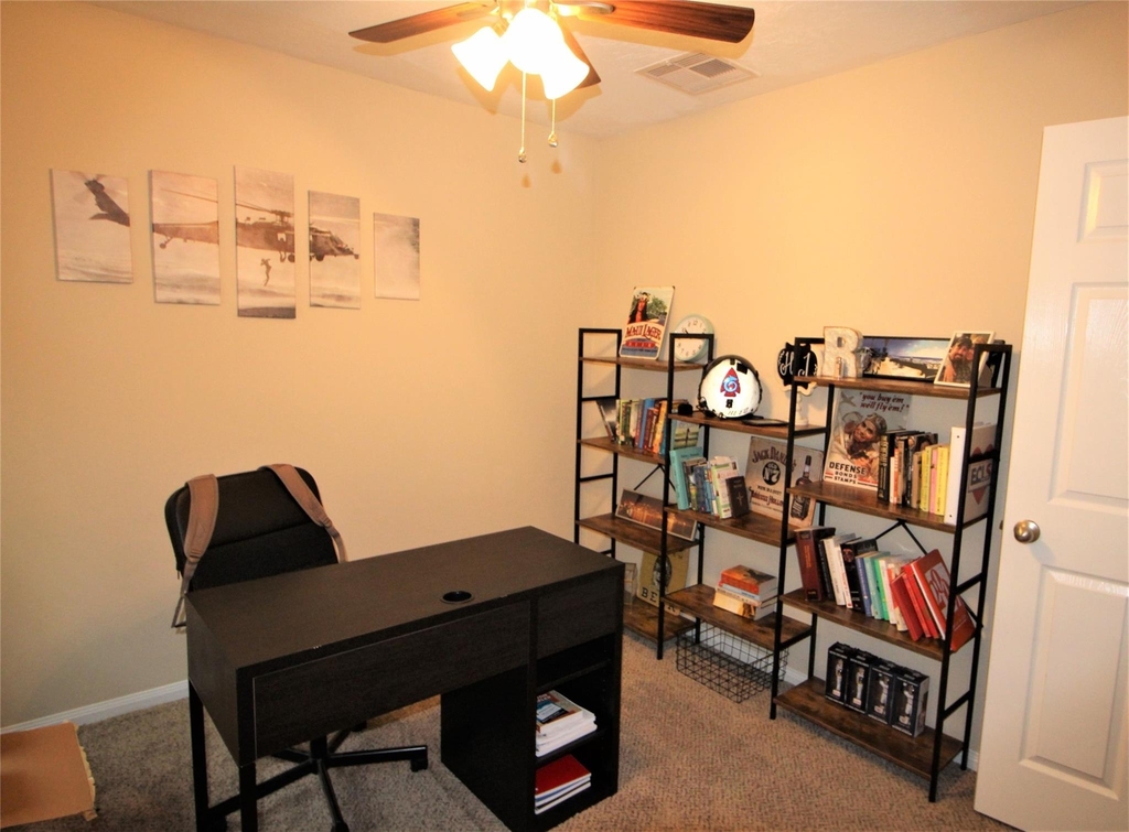 2409 Avalon Trace Lane - Photo 14