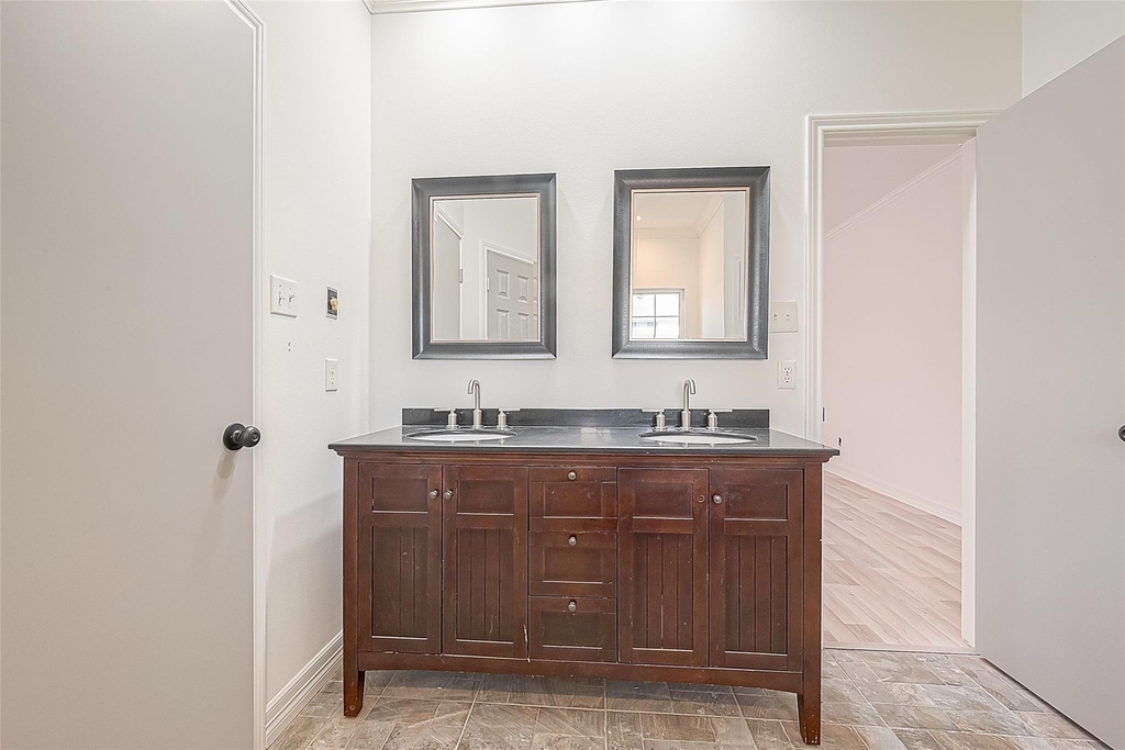 1015 Sugar Lakes Drive - Photo 36