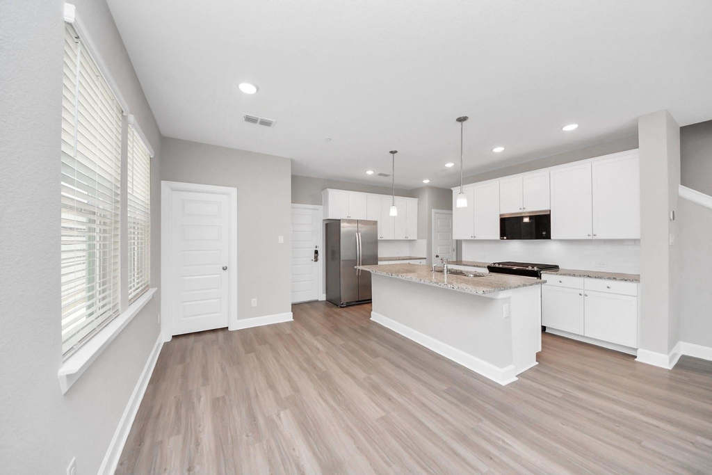 5300 Berkeley Knoll Circle - Photo 12