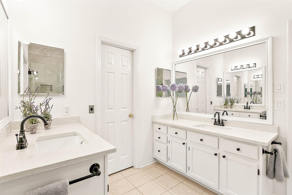 8 Greentwig Place - Photo 21