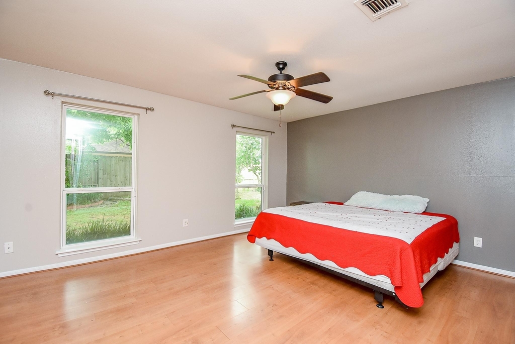 14206 Ella Lee Lane - Photo 18
