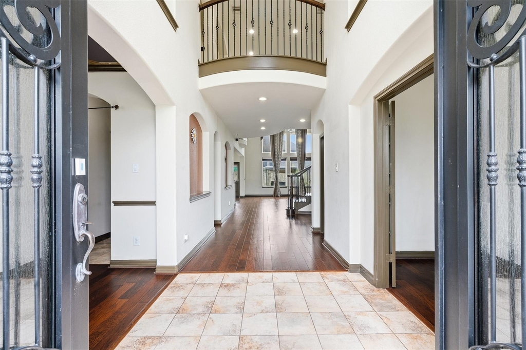 26407 Wooded Hollow Lane - Photo 2