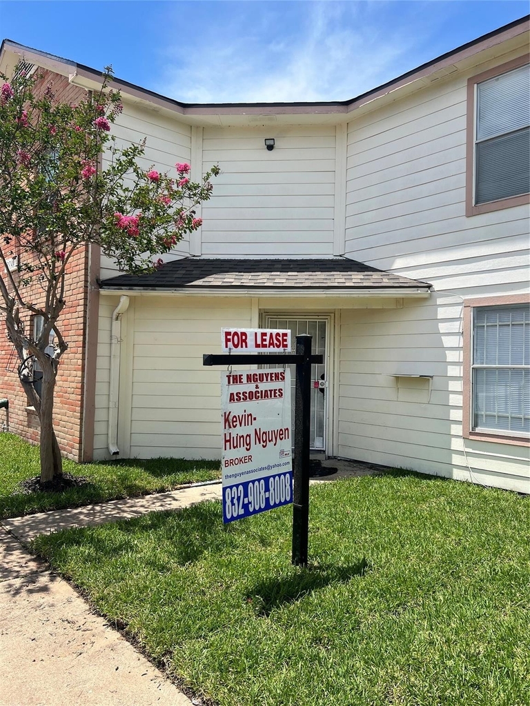 12710 Leader Street - Photo 2
