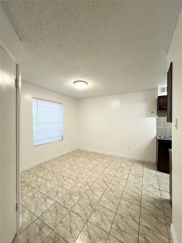 12710 Leader Street - Photo 8