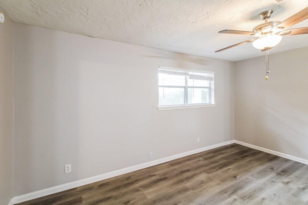 3206 Teakwood Circle - Photo 6