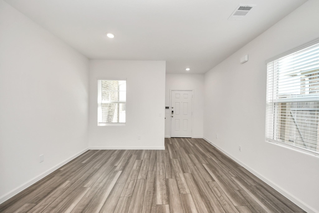 10308 Tuscan Valley Drive - Photo 9