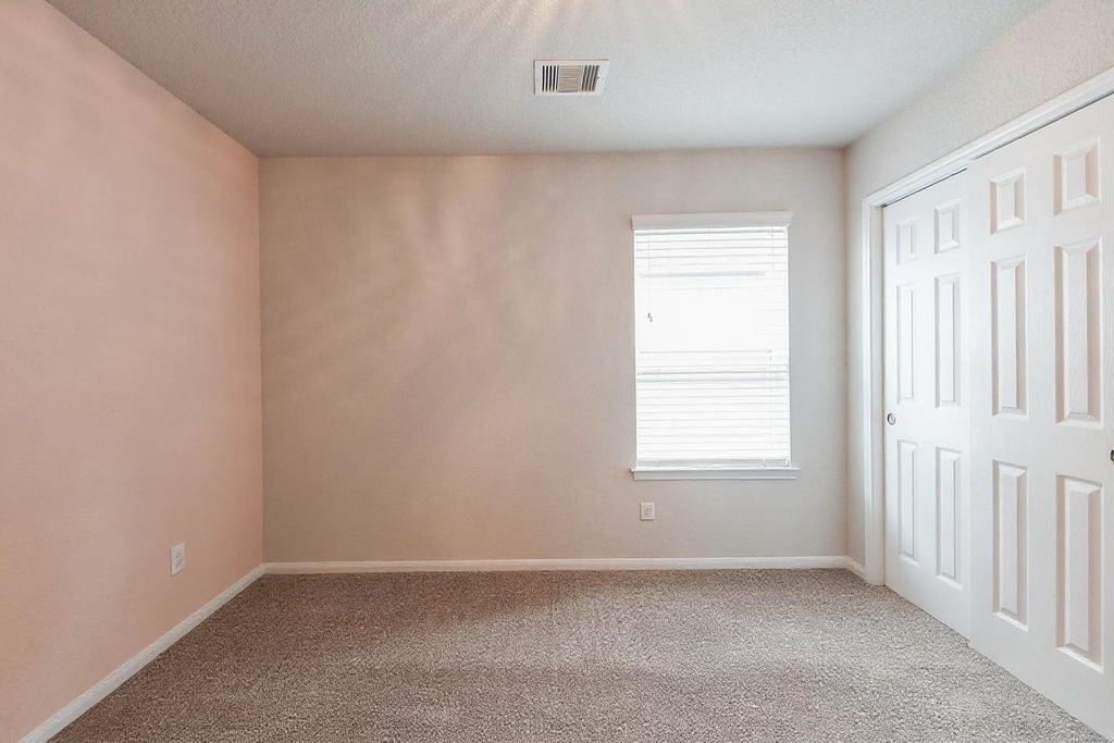 2233 Garden Square Path - Photo 27