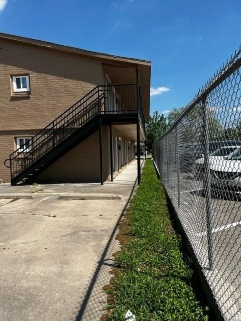 514 Houston Street - Photo 1