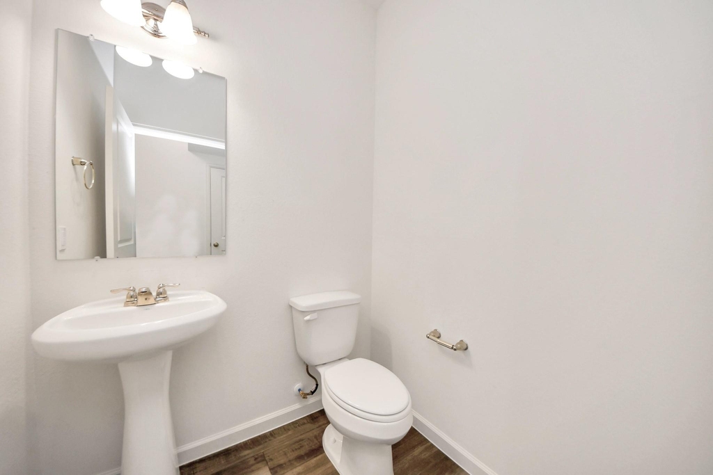10303 Rose Mar Drive - Photo 16