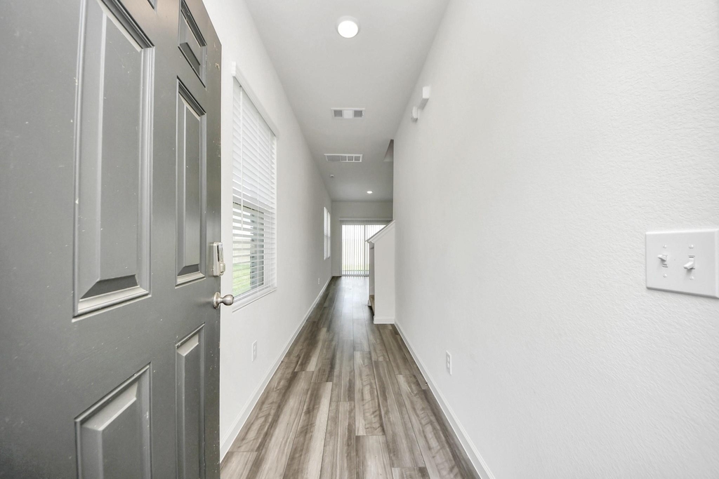 10303 Rose Mar Drive - Photo 34