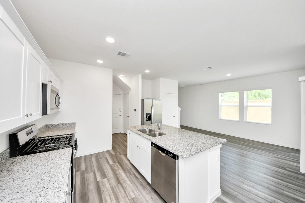 10303 Rose Mar Drive - Photo 12