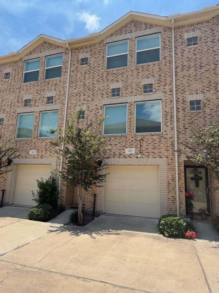 8705 Bryam Street - Photo 0