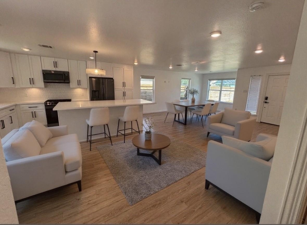 8125 Sunnyhill Street - Photo 1