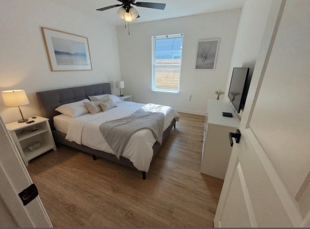 8125 Sunnyhill Street - Photo 5