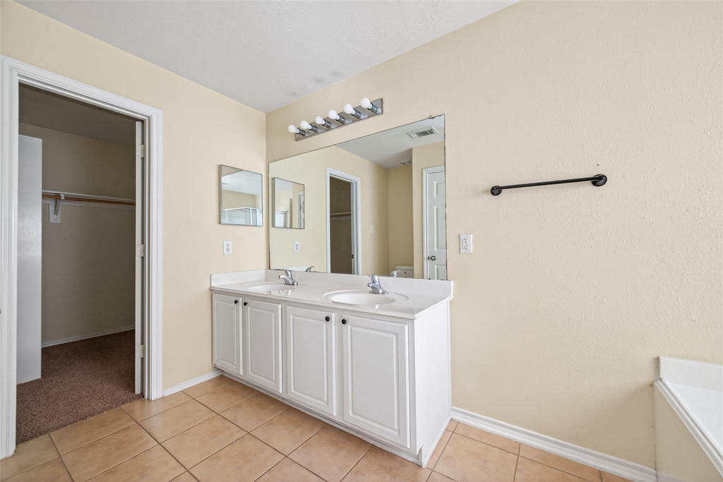 5626 Claybeck Lane - Photo 22