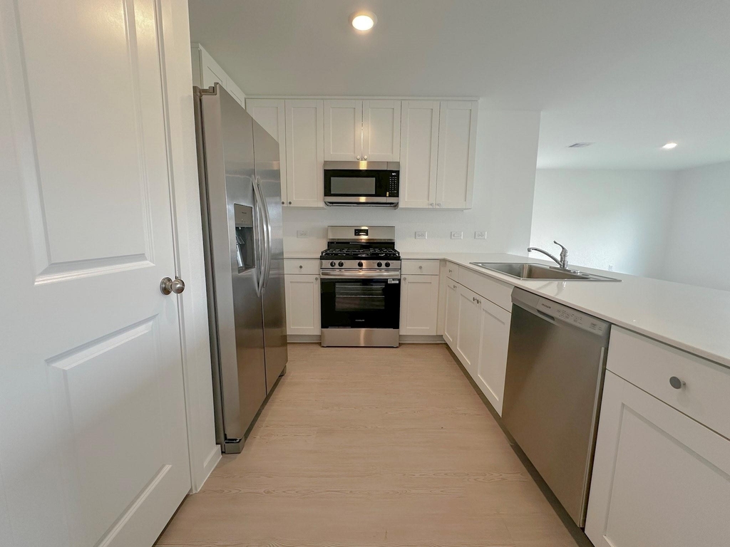6242 Alder Creek Drive - Photo 8