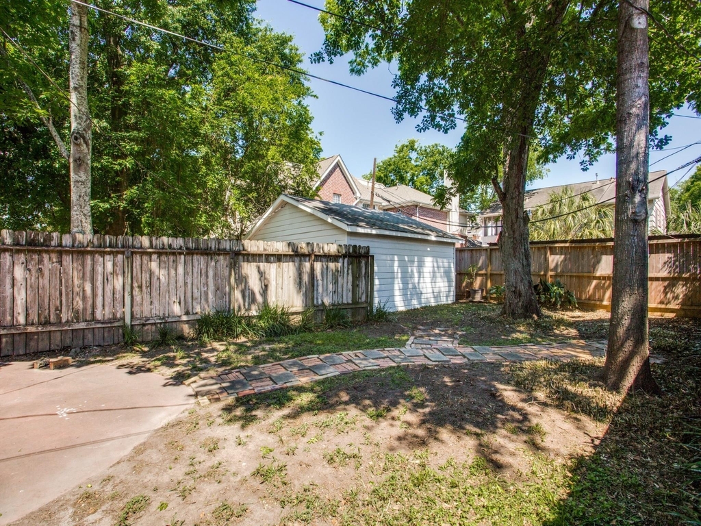 2250 W Main Street - Photo 33