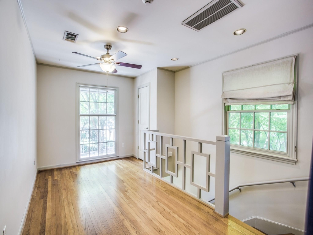 2250 W Main Street - Photo 13