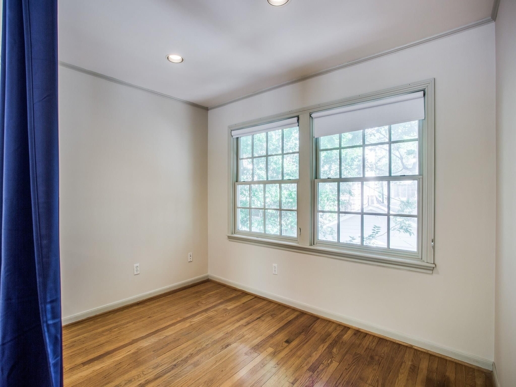 2250 W Main Street - Photo 14
