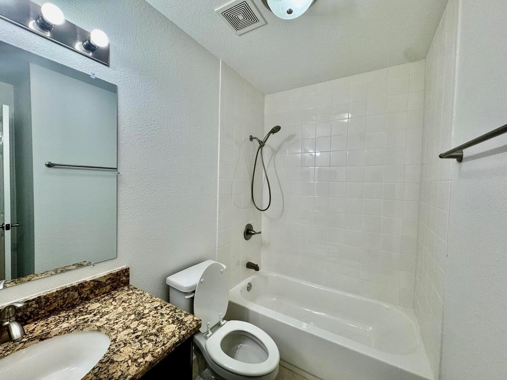 1880 White Oak Drive - Photo 15