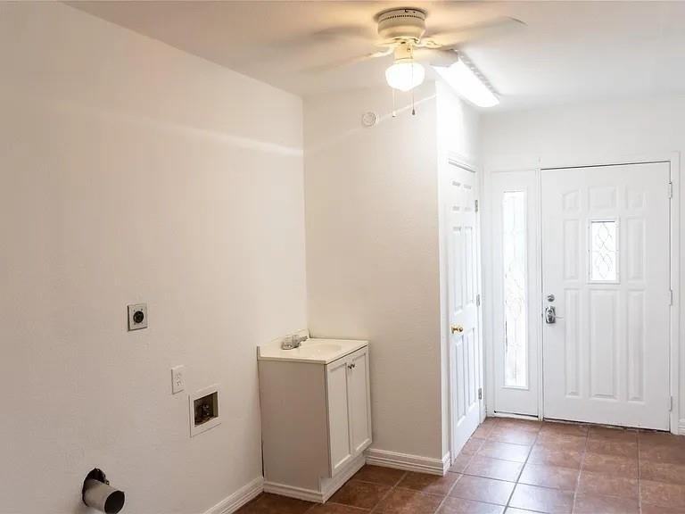 5311 Perry Avenue - Photo 2