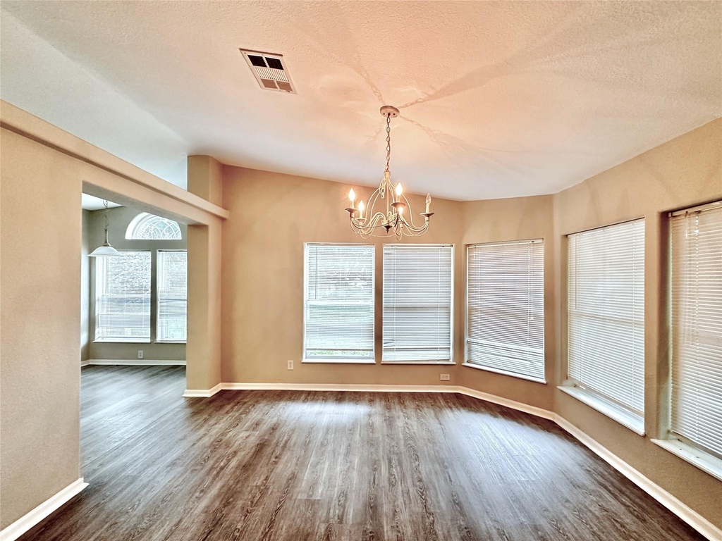 202 Main Street - Photo 11