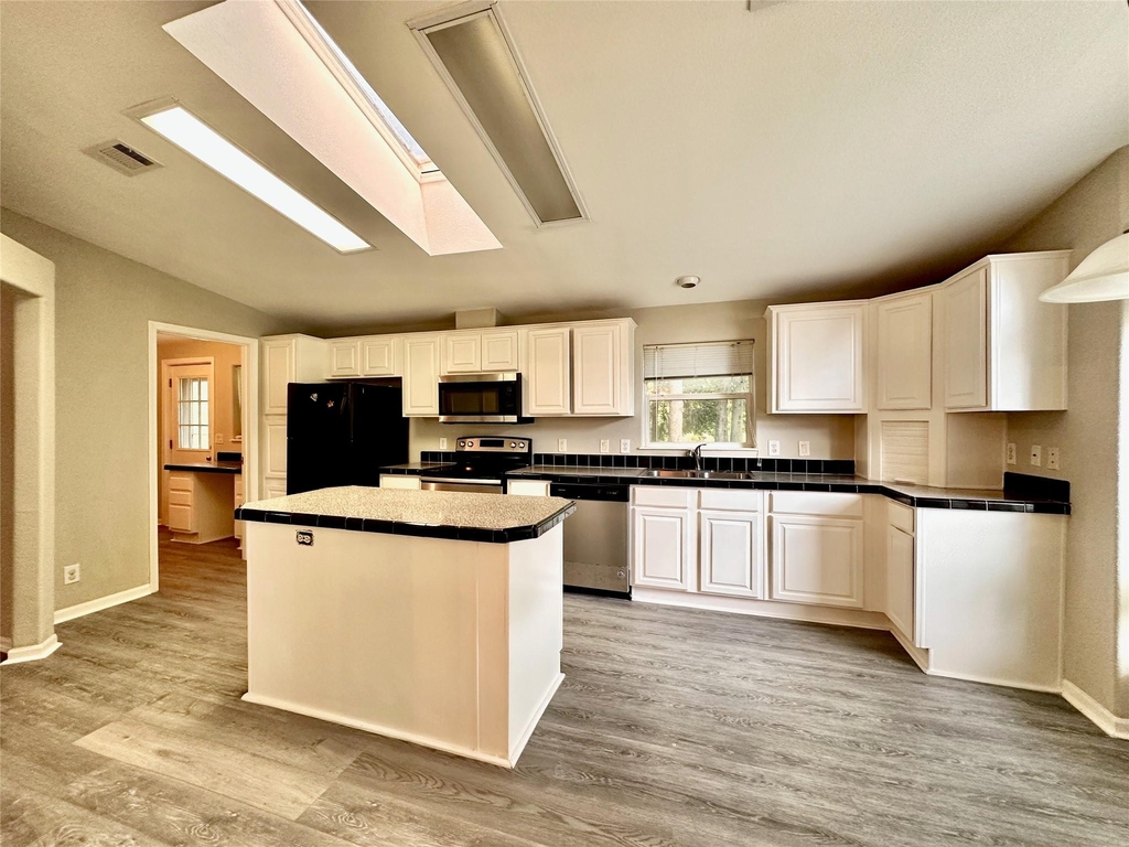202 Main Street - Photo 12