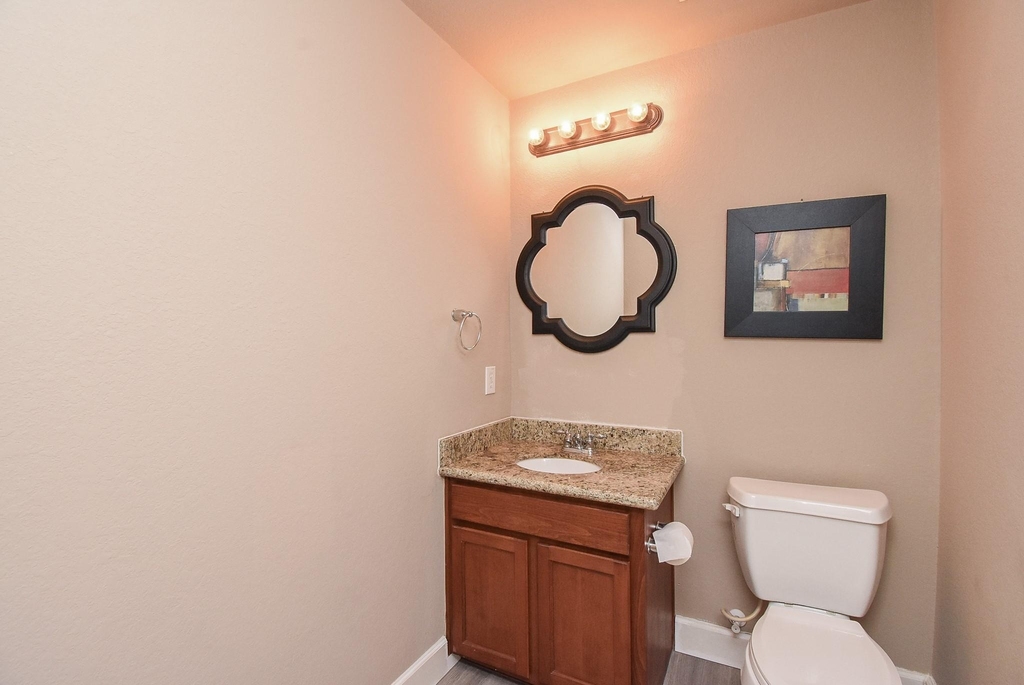 16915 Locust Springs Drive - Photo 24