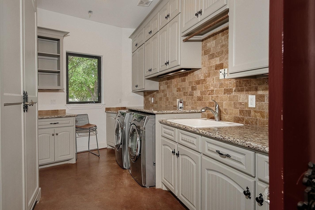 10989 Spell Road - Photo 18