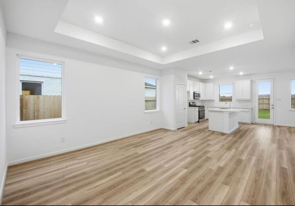 21510 Coronado Green Drive - Photo 2