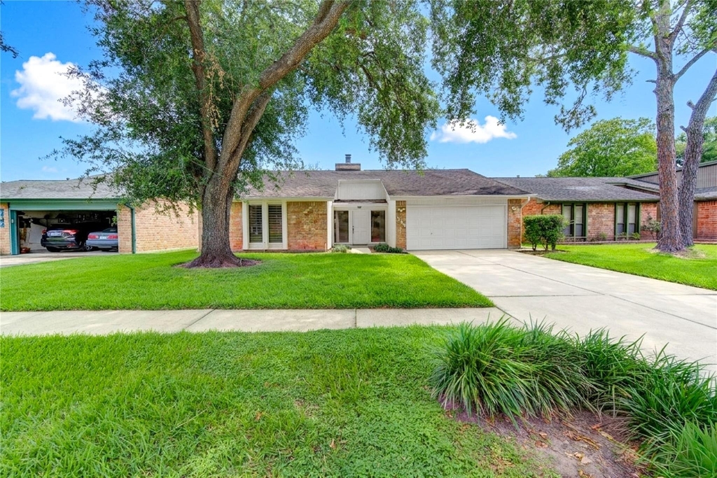 3046 Wagon Trail Drive - Photo 1