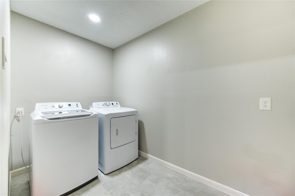 3046 Wagon Trail Drive - Photo 42