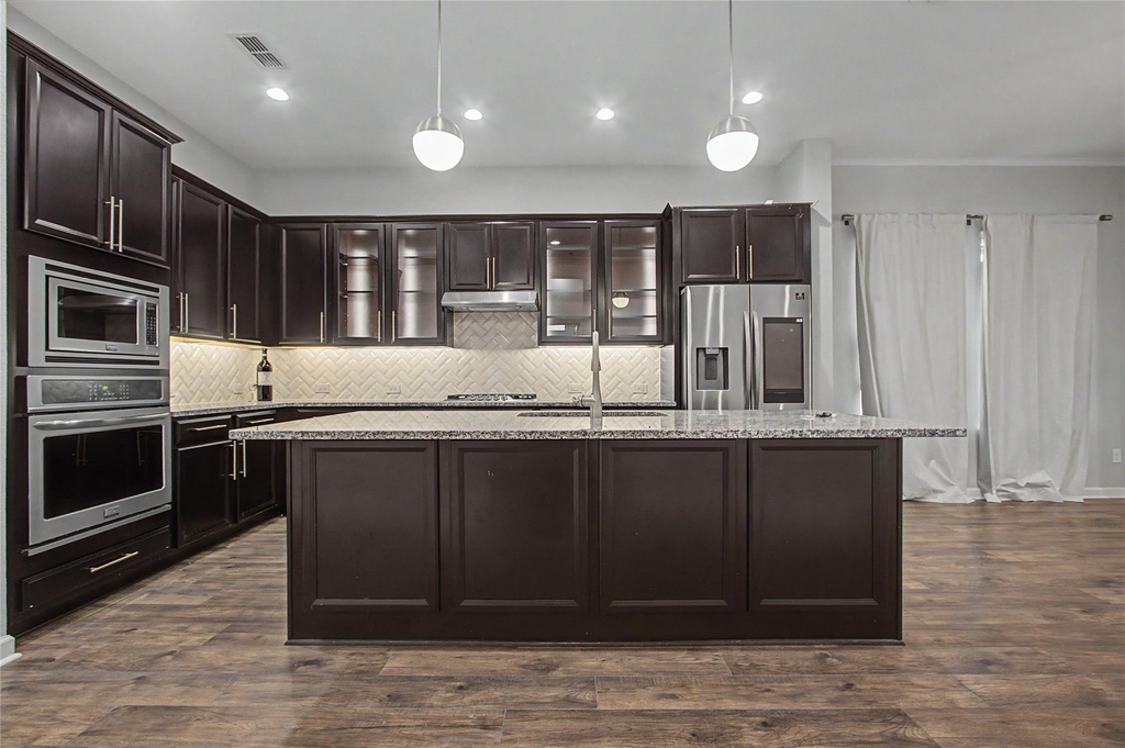 19718 Shinnery Ridge Court - Photo 2
