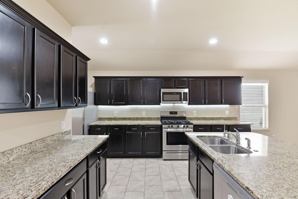 23714 Shortleaf Pine Drive - Photo 13