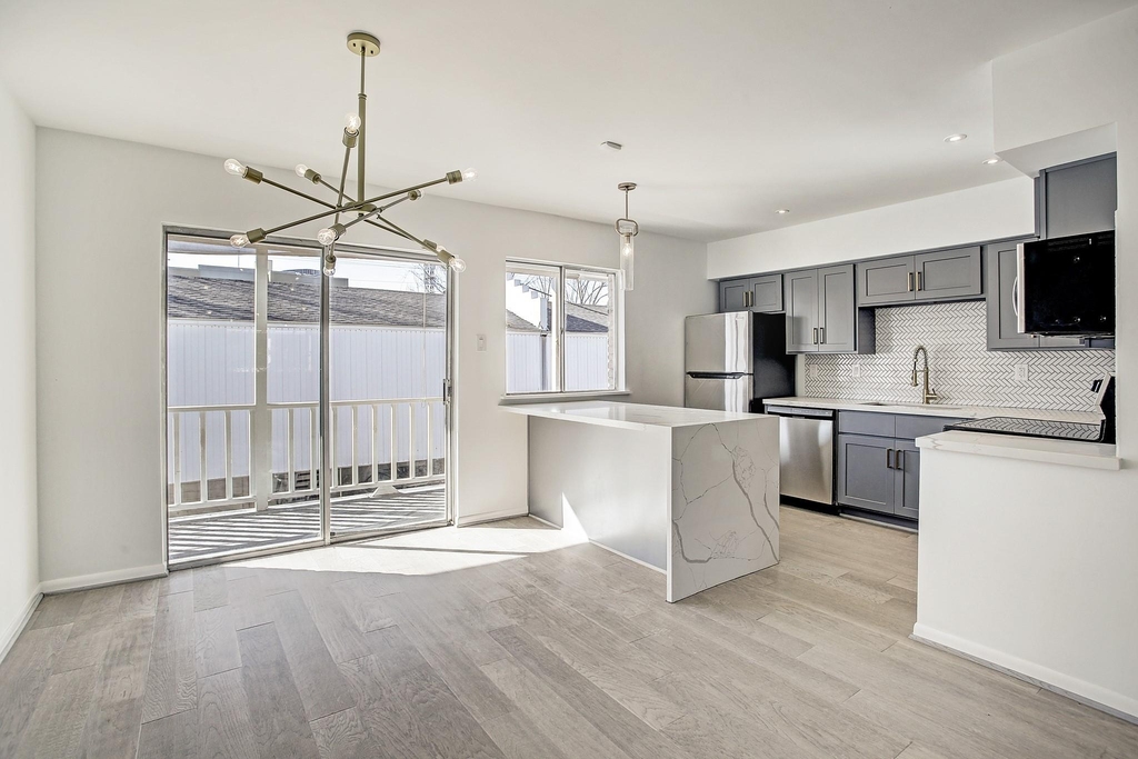 4040 San Felipe Street - Photo 0