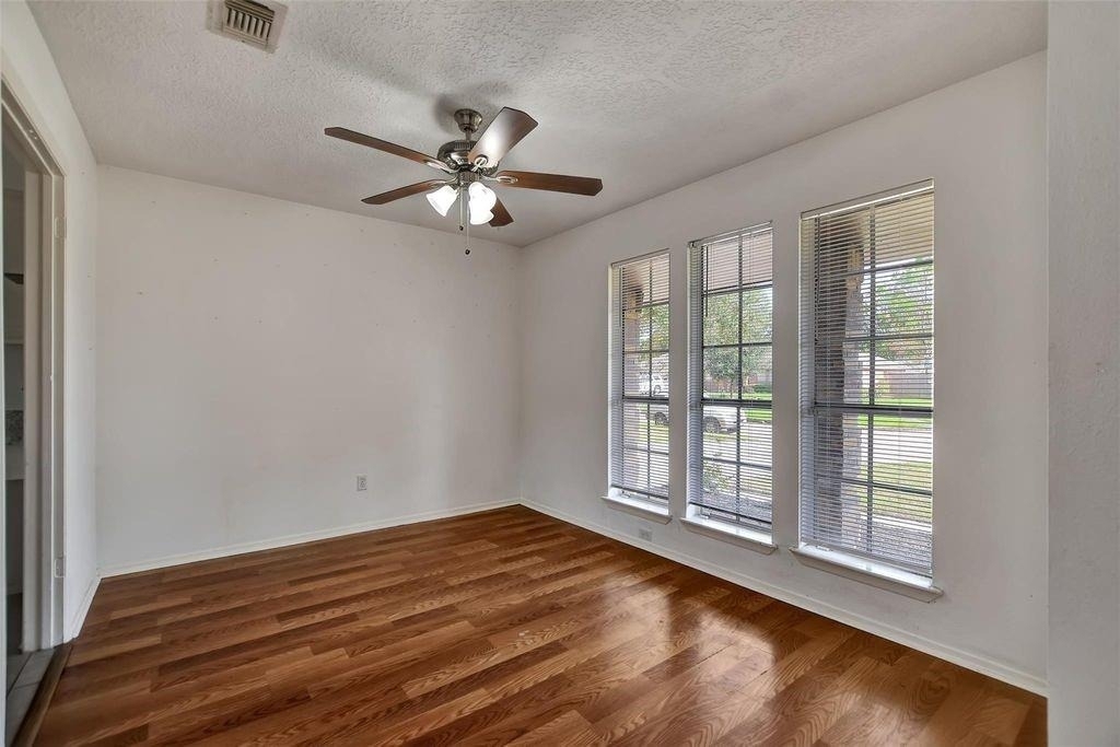 1311 Oak Hollow Drive - Photo 17