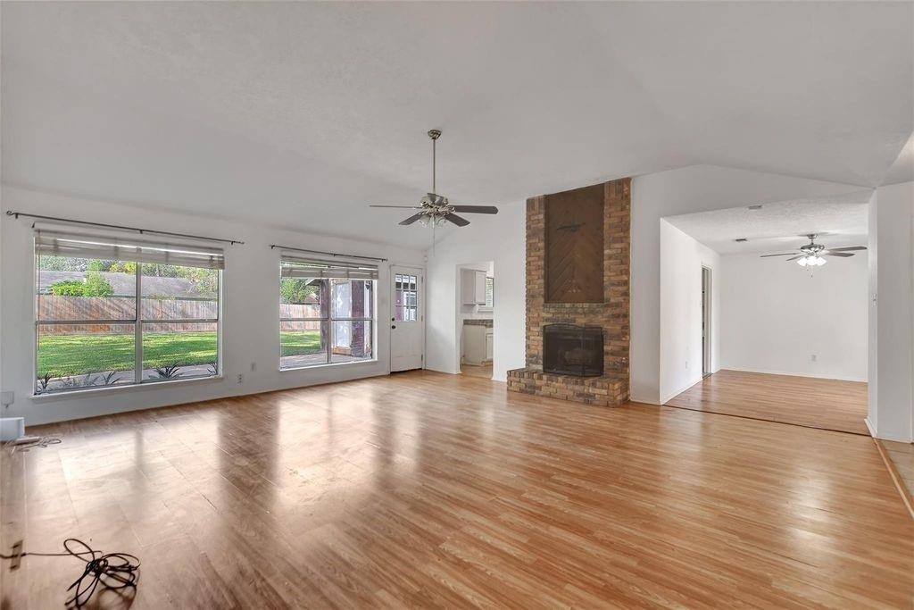 1311 Oak Hollow Drive - Photo 5